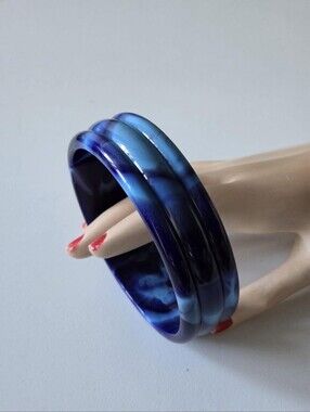 Vintage Blue Psychedelic Bangle Bracelet